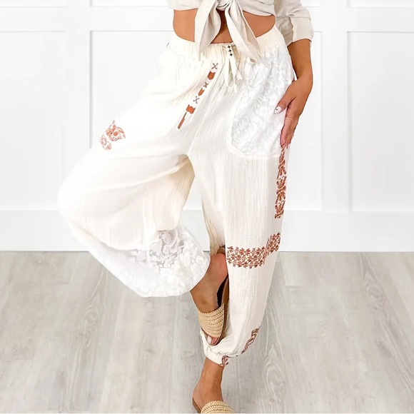 POL Clothing Boho Festival Drawstring Lightweight Gauzy Jogger Pants - Picture 3 of 4